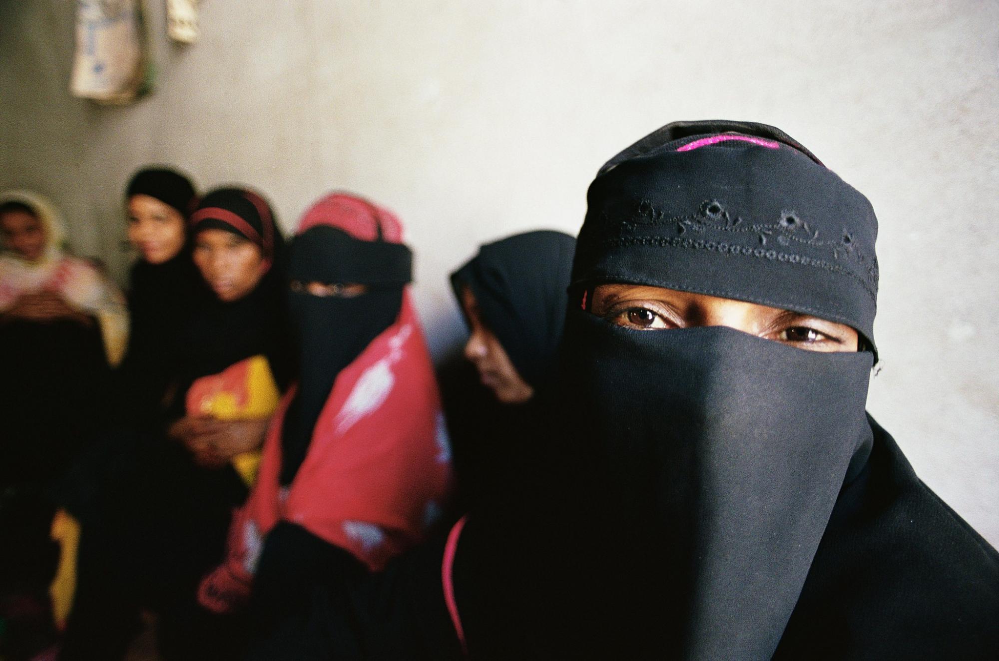 Women at a beauty salon in Yemen.