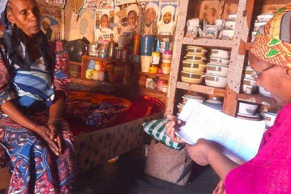 FUDECO researchers interview communities in Wuro Bappate - Photo by Zubairu Adamu / FUDECO