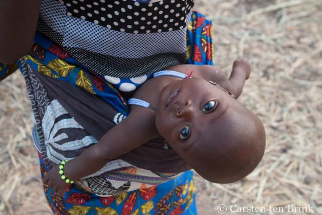 Mother and baby from the Kambari community, near Genu, Nigeria.